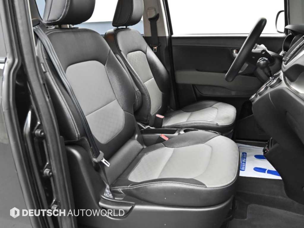 2018 KIA Ray Ref 428609 Gasoline Negro - Miniatura 10