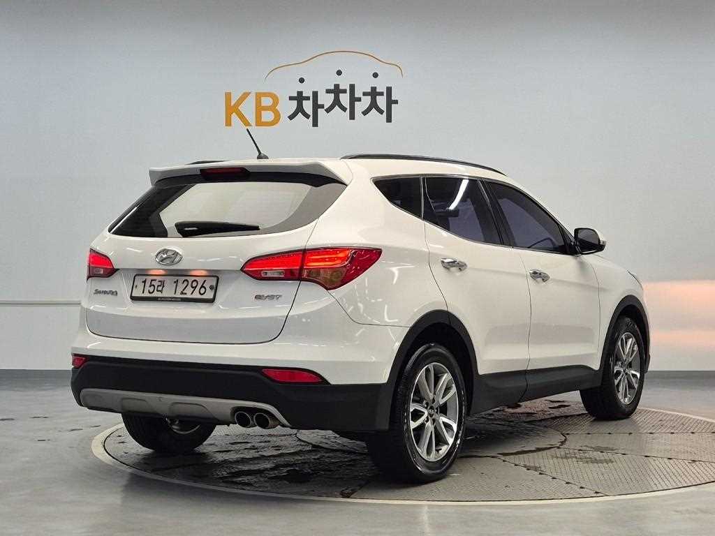2015 Hyundai Santa Fe DM Blanco - Miniatura 3