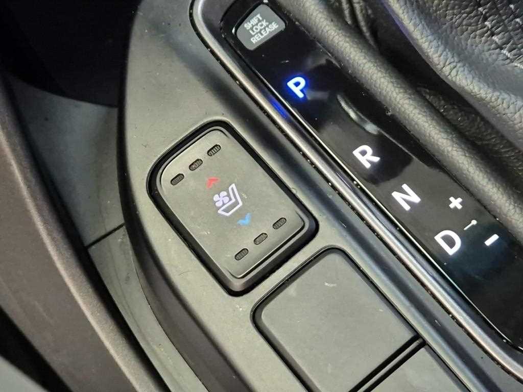2015 Hyundai Santa Fe DM Blanco - Miniatura 8