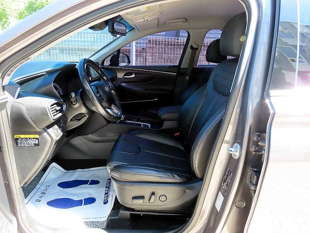 2019 Hyundai Santa Fe TM - Miniatura 5