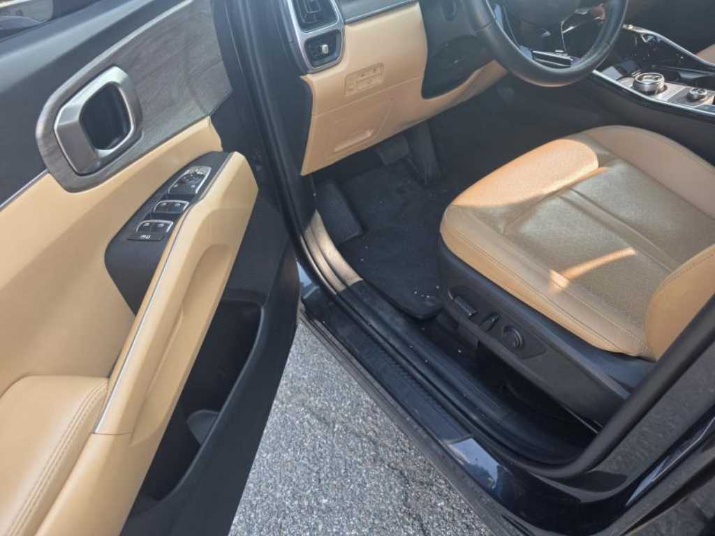 2023 Kia Sorento Generation Gris - Miniatura 9