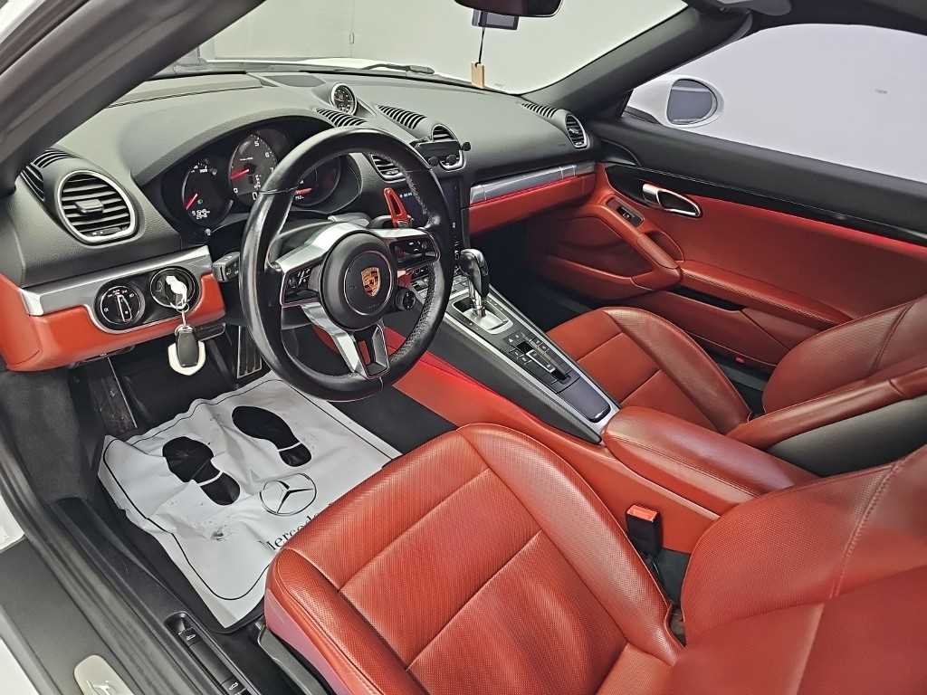 2017 Porsche 718 Boxster - Miniatura 7