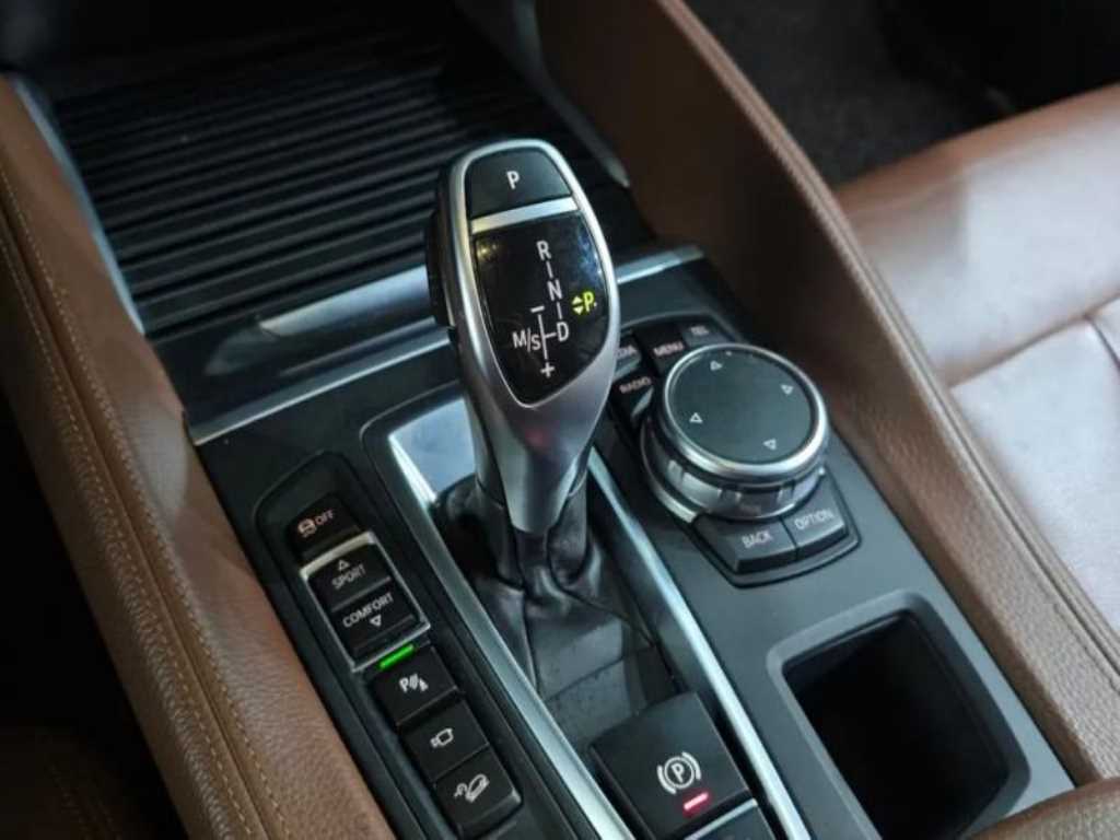 2015 BMW X6 Ref 428602 Diesel Negro - Miniatura 9