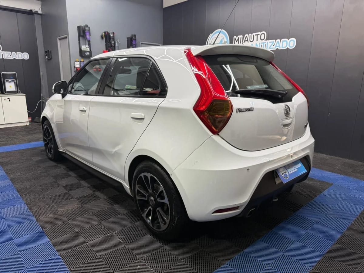 2018 MG 3 1.5 Blanco - Miniatura 2
