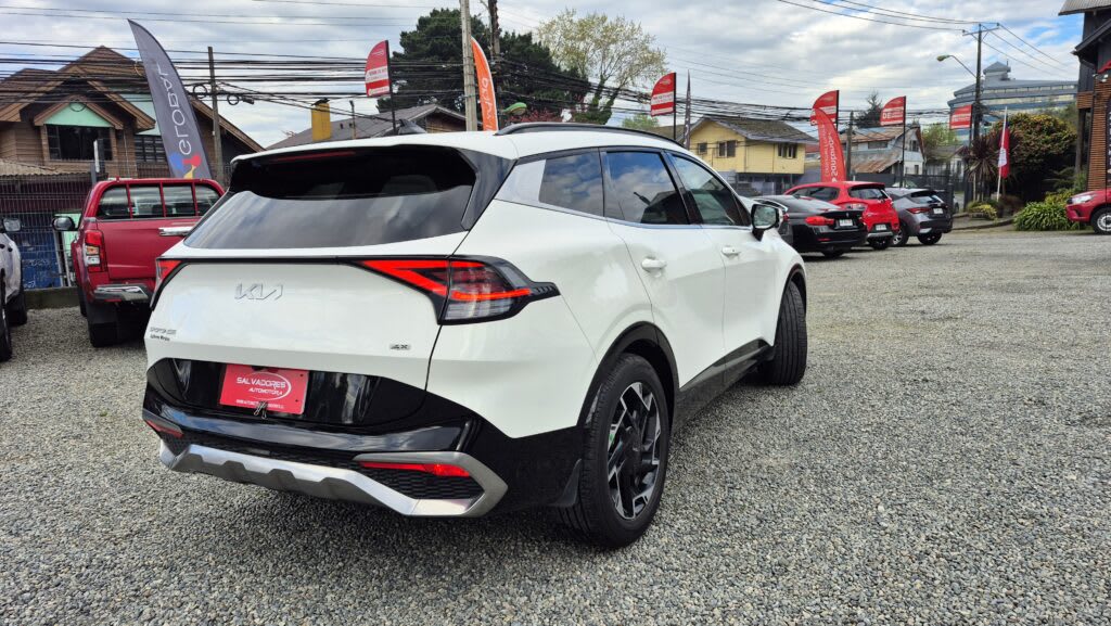 2022 KIA SPORTAGE 1.6T Blanco - Miniatura 5