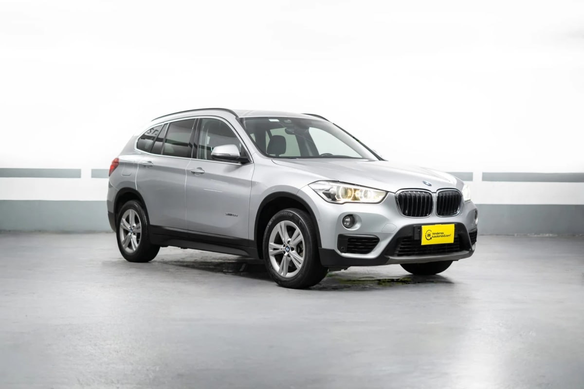 2018 BMW X1 SDRIVE Plata - Imagen 1