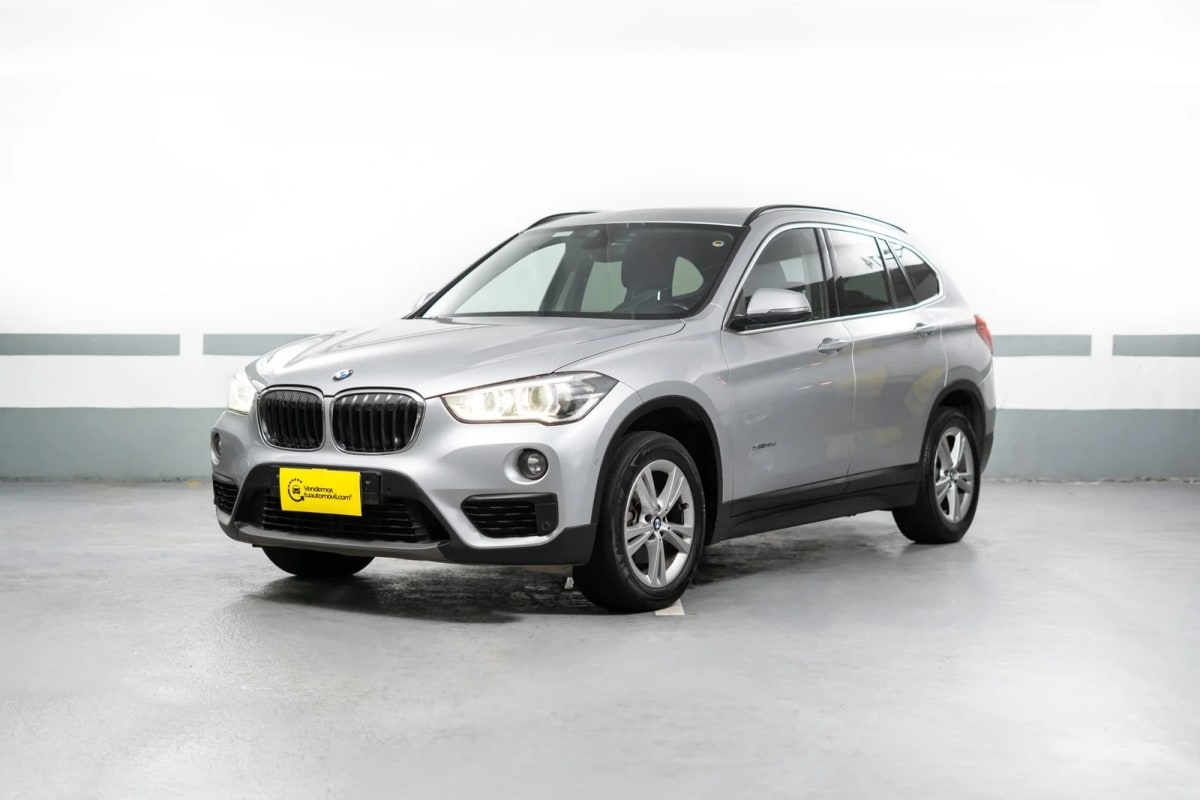 2018 BMW X1 SDRIVE Plata - Miniatura 8