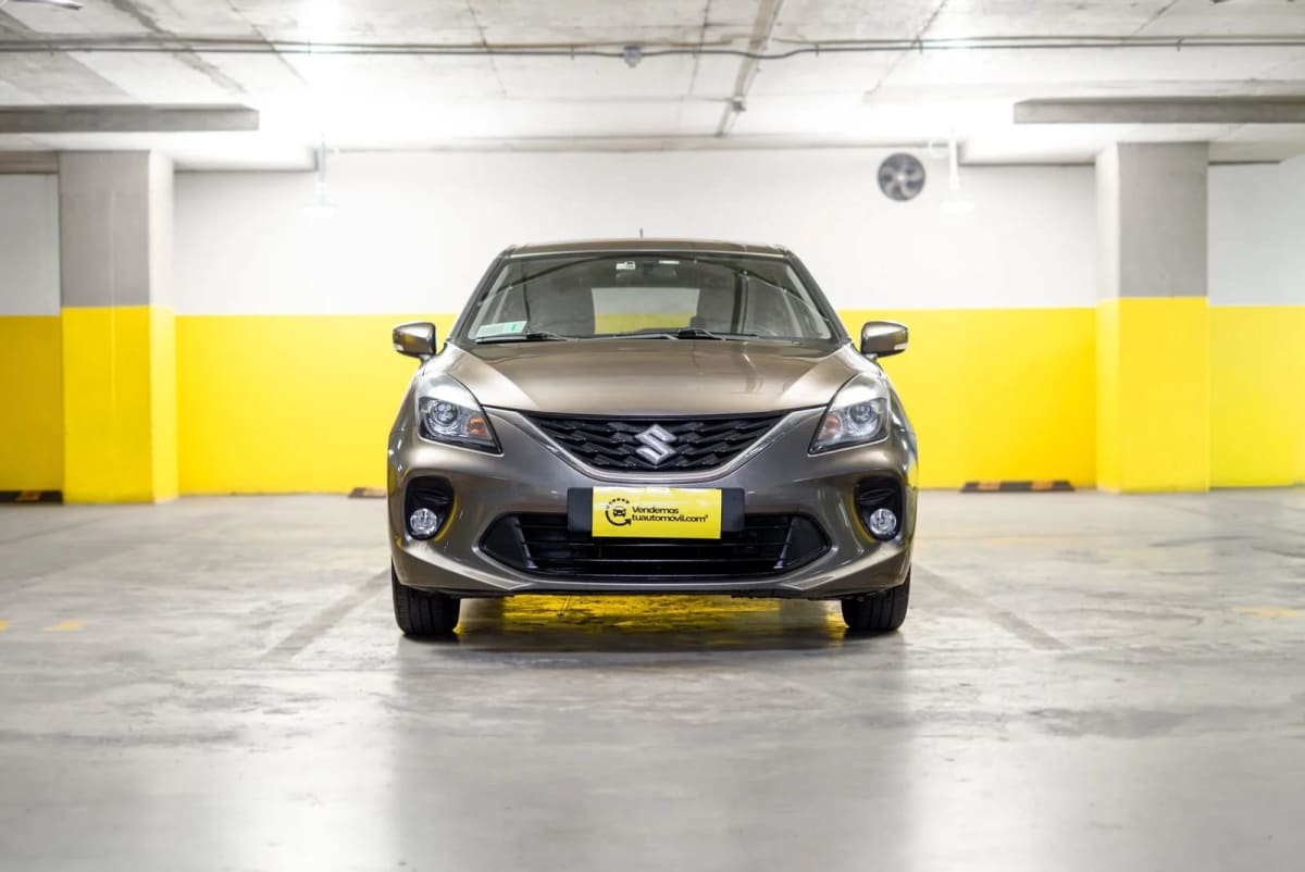 2022 Suzuki Baleno 1.4 Gris - Miniatura 6