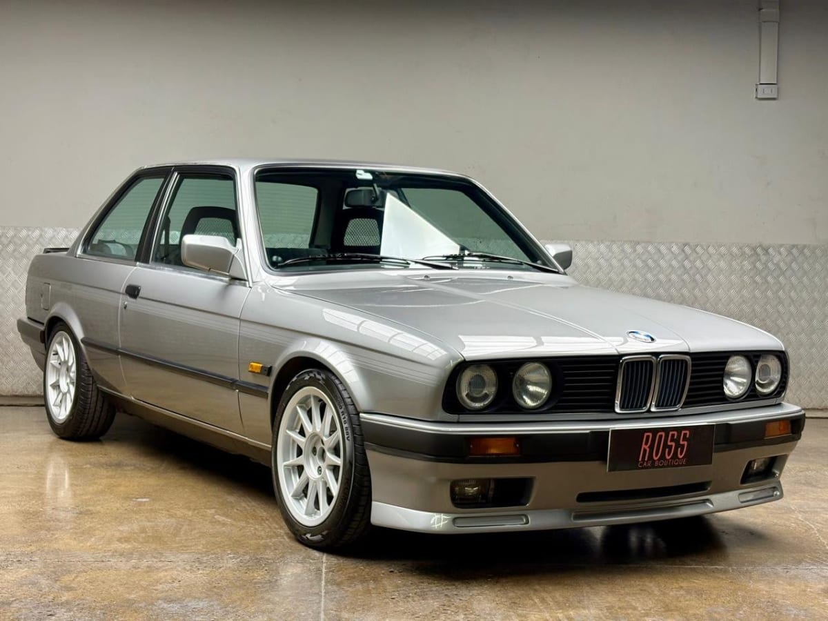 1989 BMW 325I HARTGE Gris - Miniatura 3