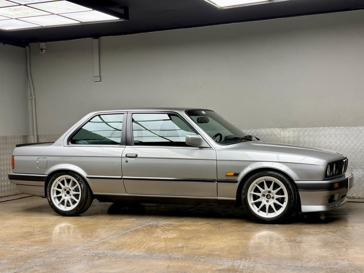 1989 BMW 325I HARTGE Gris - Miniatura 5