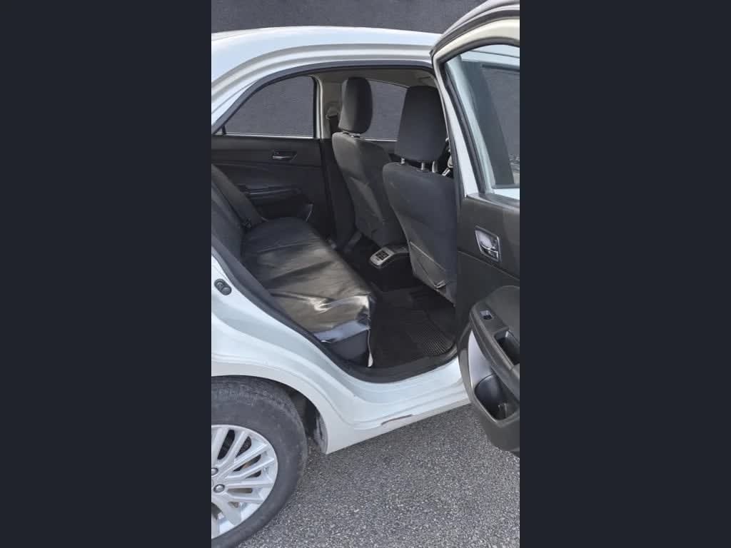2018 Suzuki Dzire Sedán 1.2 Plata - Miniatura 7