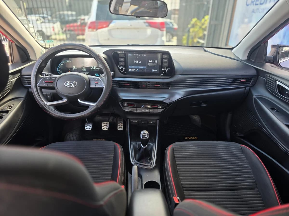 2024 Hyundai I20 1.4 Rojo - Miniatura 7