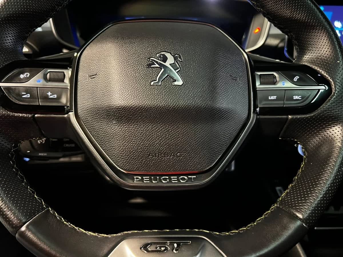 2008 Peugeot 2008 GT Gris - Imagen 1