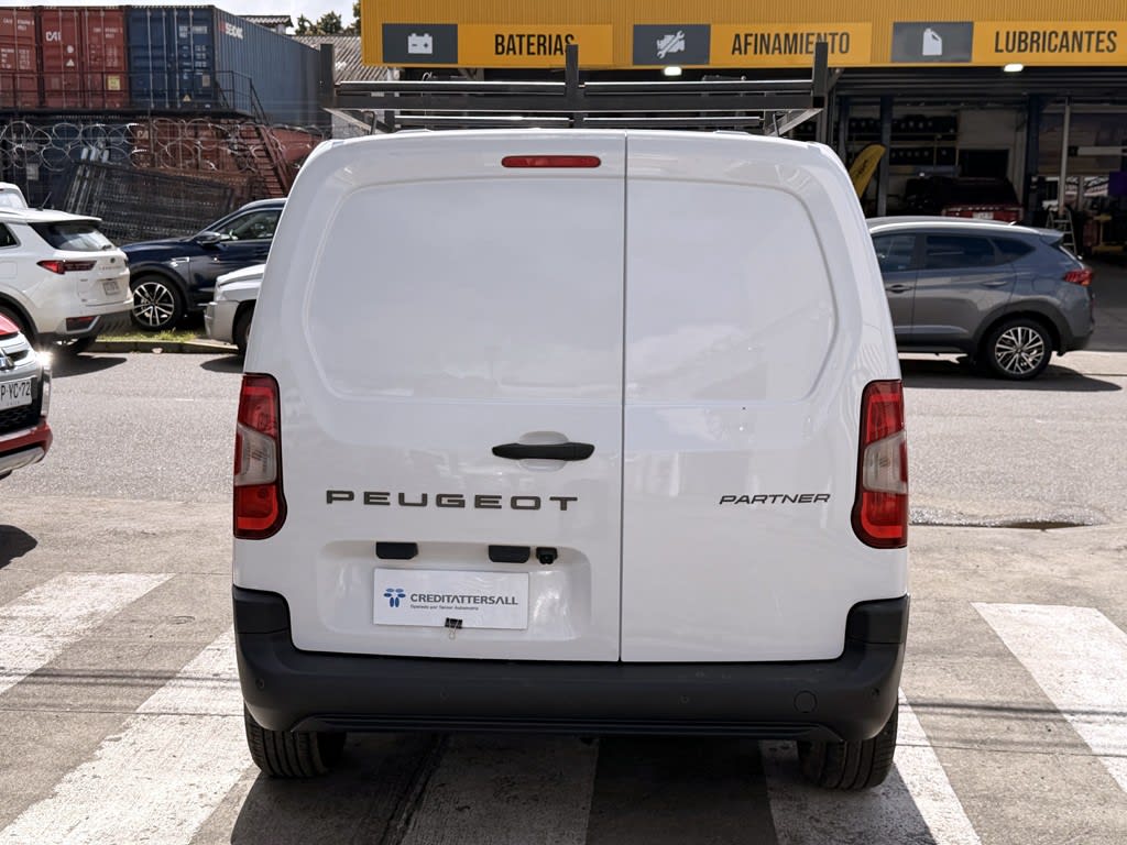 2025 Peugeot Partner 1.5 - Miniatura 8