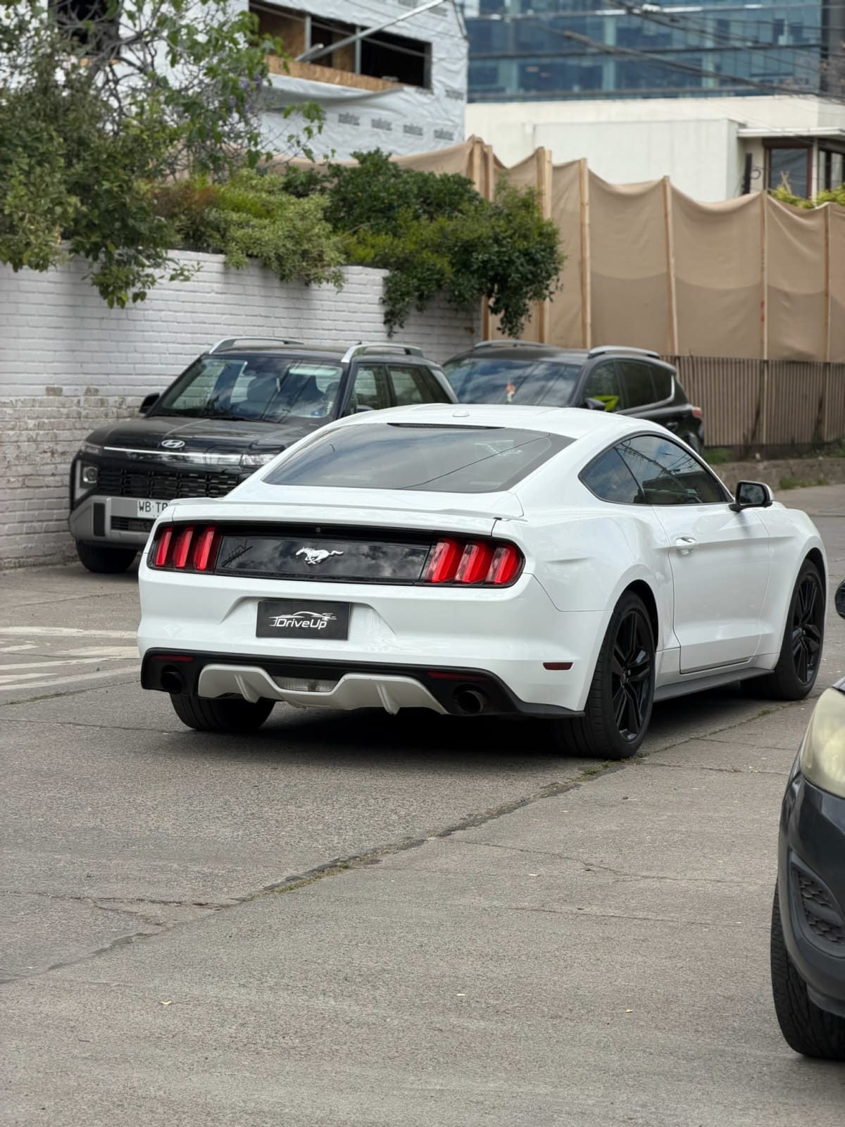 2015 Ford Mustang 2.3T - Miniatura 4