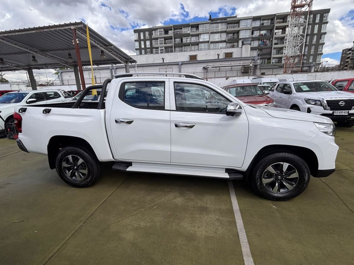 2026 Changan HUNTER Blanco - Miniatura 4