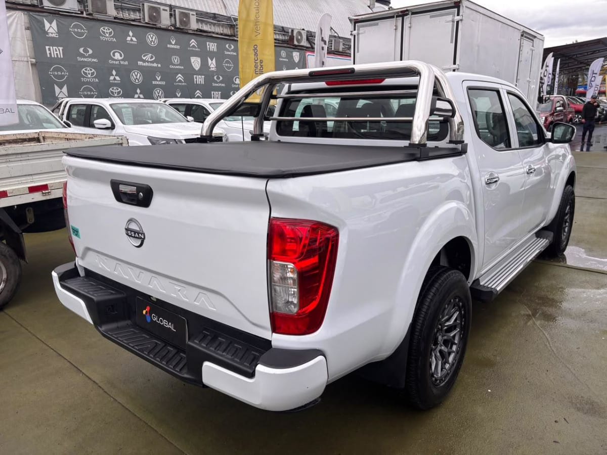 2024 Nissan NAVARA D CAB 2.3 D Blanco - Miniatura 8