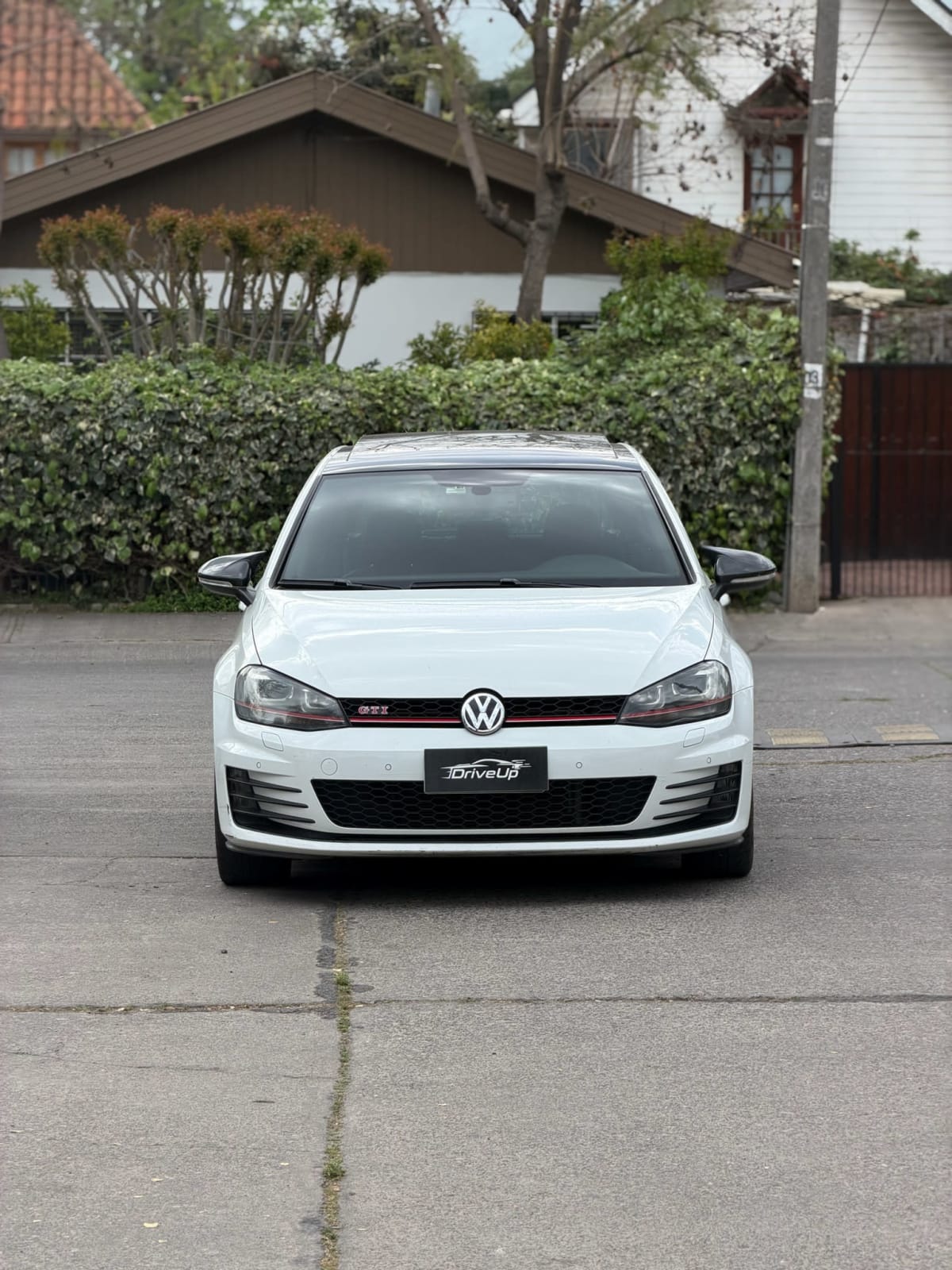 2016 Volkswagen Golf GTI - Miniatura 8