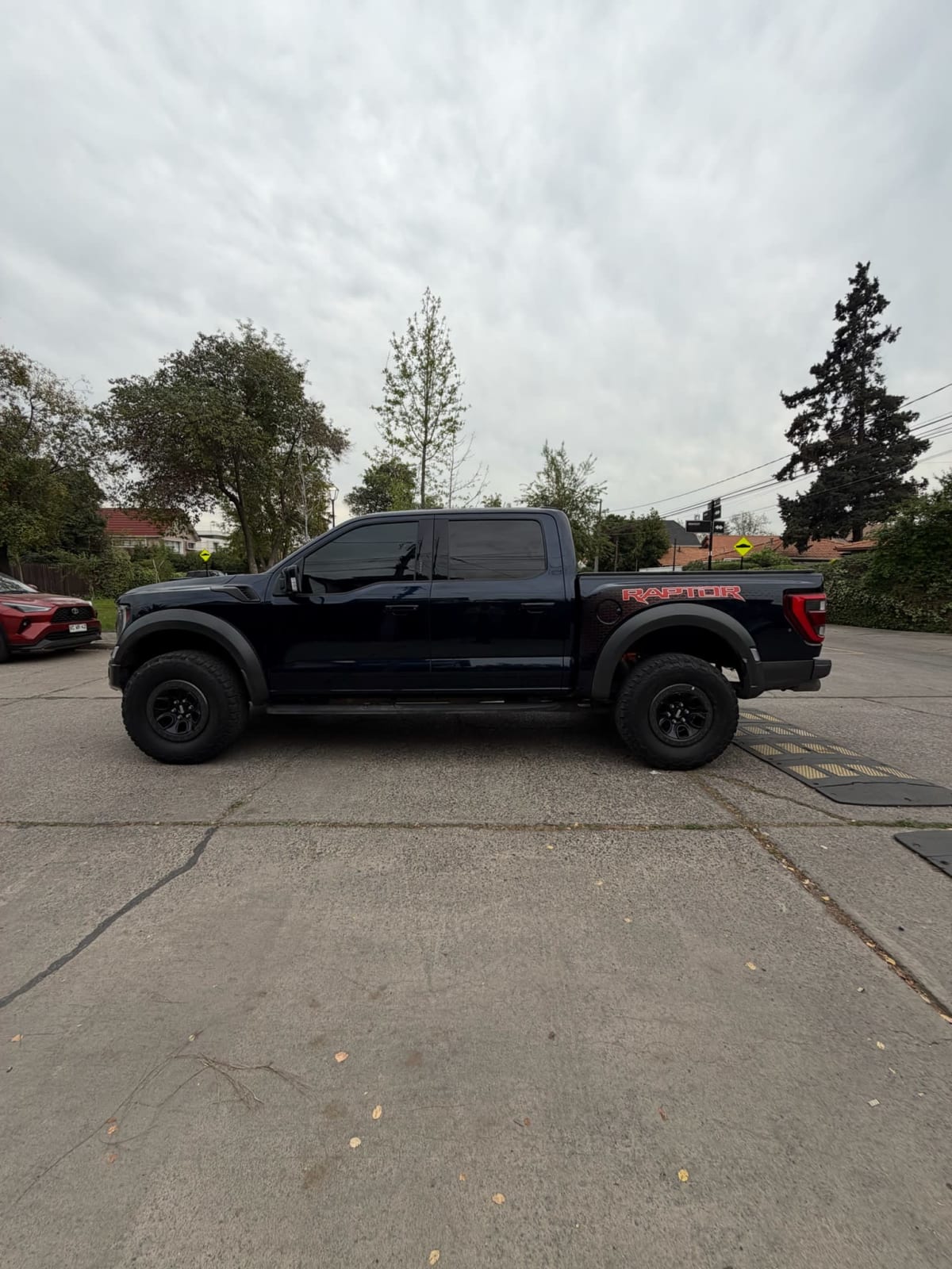 2024 Ford F-150 Raptor - Miniatura 2