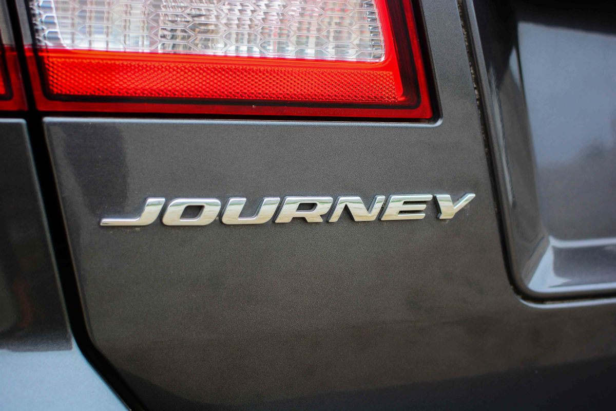 2017 Dodge JOURNEY 2.4L - Miniatura 4