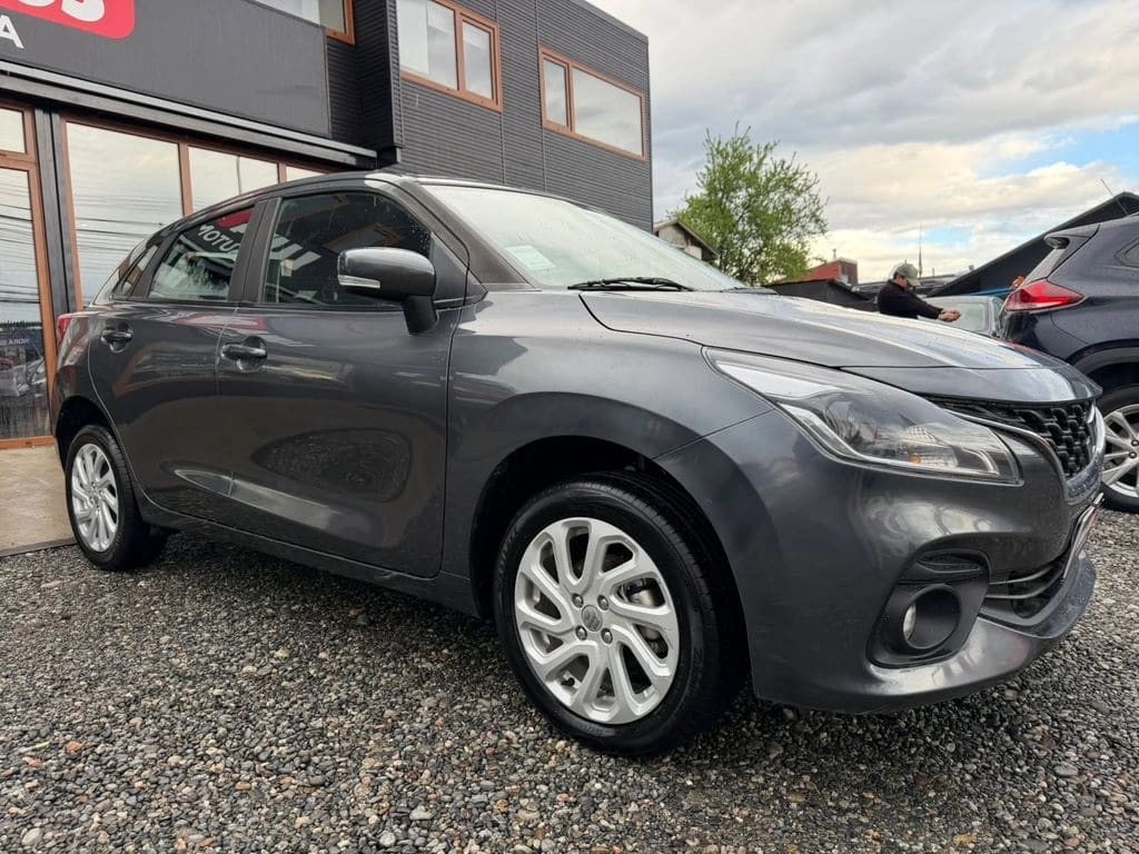 2024 Suzuki BALENO 4X2 - Miniatura 3