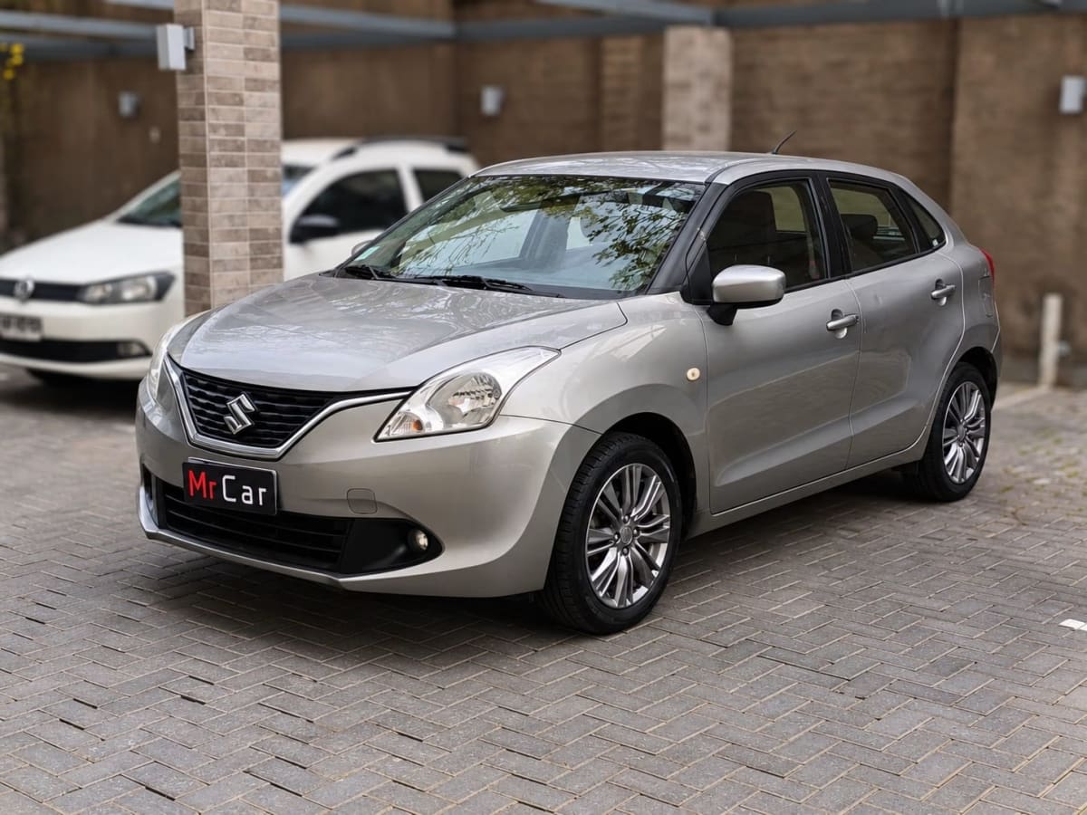 2019 Suzuki Baleno Plata - Miniatura 6