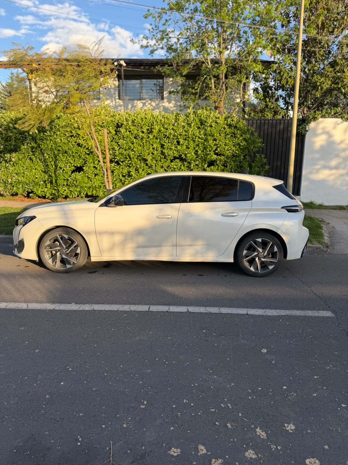 2022 Peugeot 308 - Miniatura 2