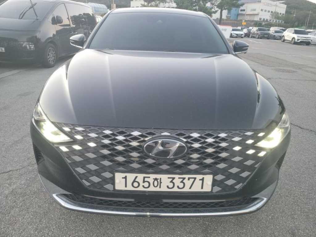 2022 Hyundai Grandeur IG - Imagen 1