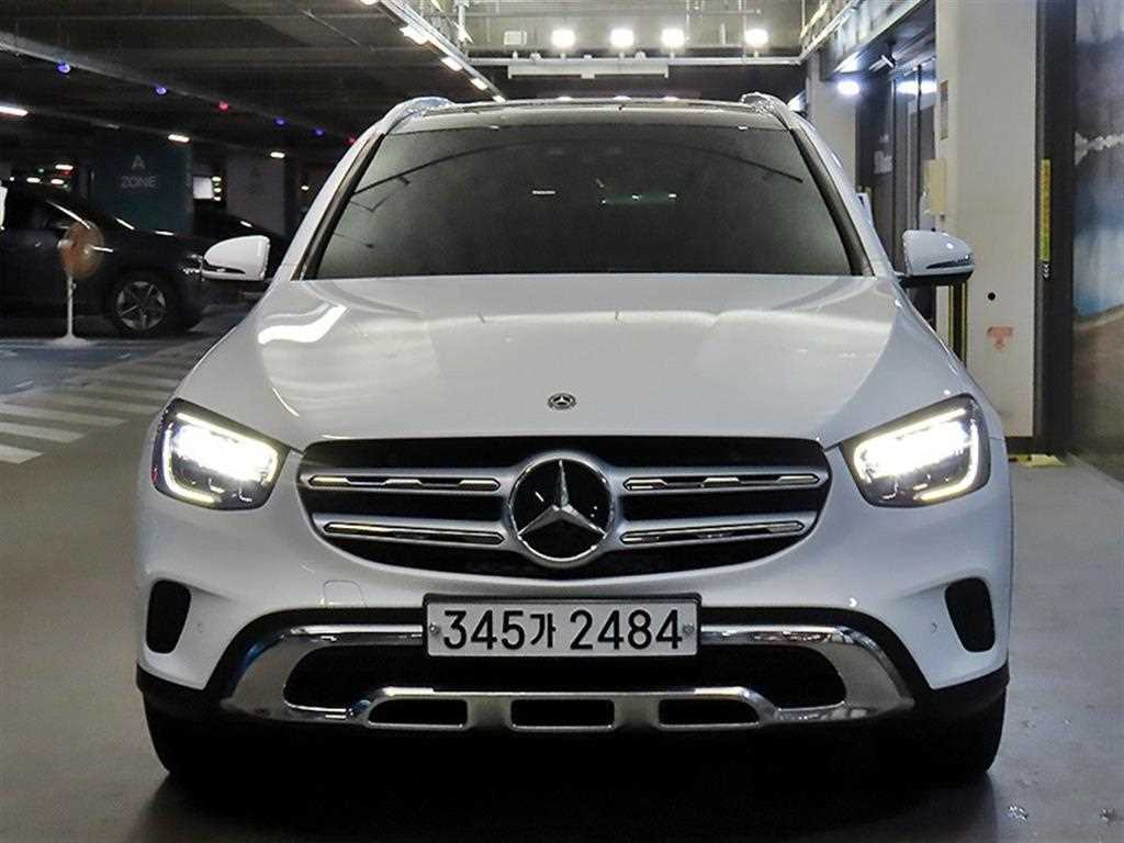 2020 Mercedes-Benz GLC Mercedes Benz Class Ref 428701 - Miniatura 2