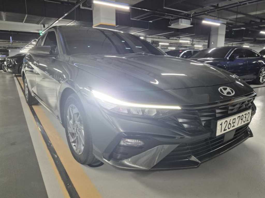 2024 Hyundai Avante Hybrid(CN7) - Miniatura 2