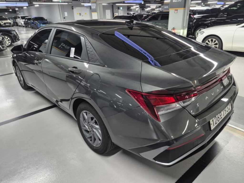 2024 Hyundai Avante Hybrid(CN7) - Miniatura 5