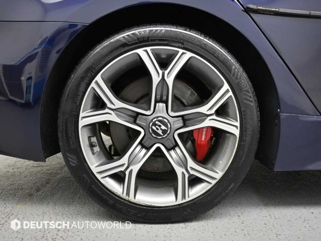 2019 Kia Stinger Diesel Azul - Miniatura 5