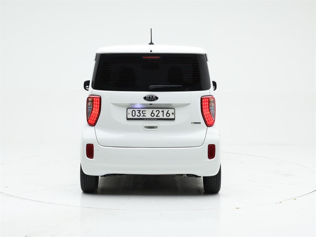 2017 KIA Ray Ref 428664 LPG Blanco - Miniatura 5