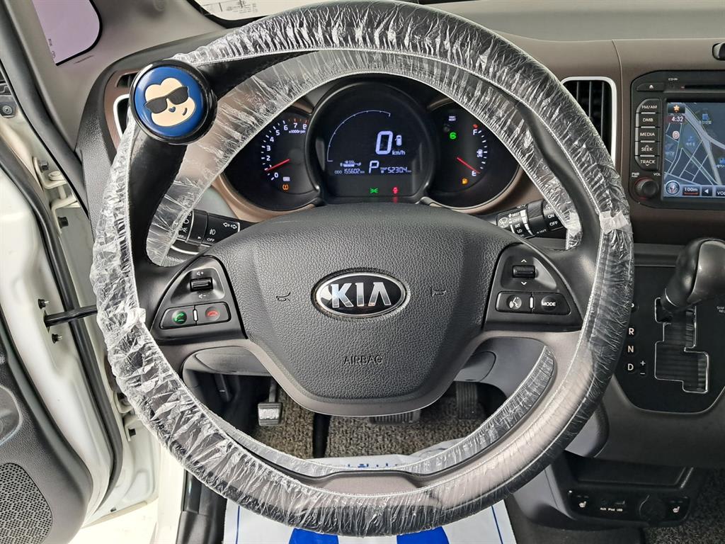 2017 KIA Ray Ref 428664 LPG Blanco - Miniatura 7