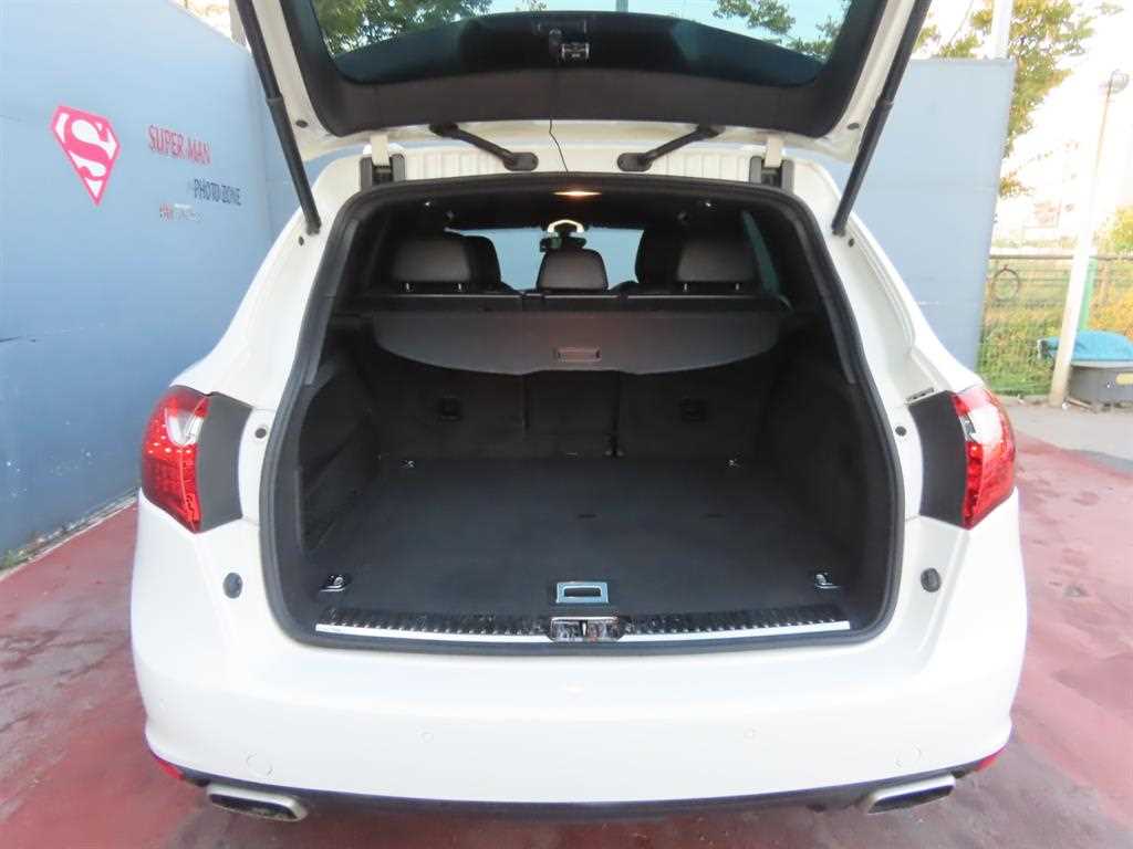 2012 Porsche Cayenne 3.0 - Miniatura 5