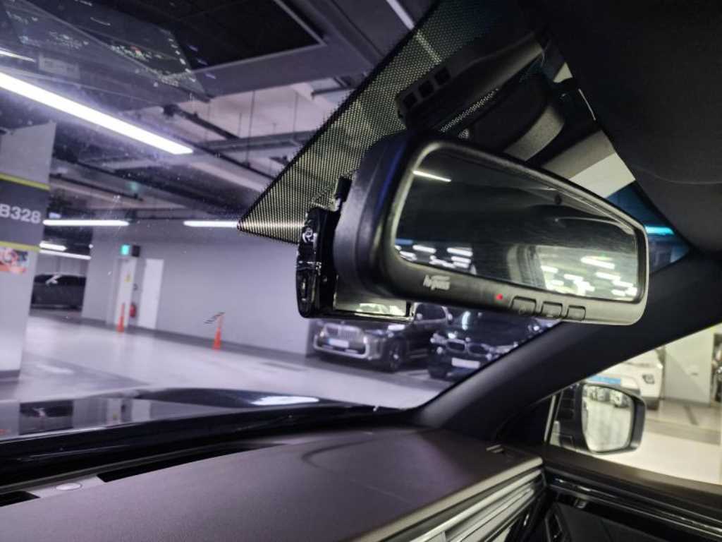 2019 SsangYong Korando 2WD - Miniatura 9