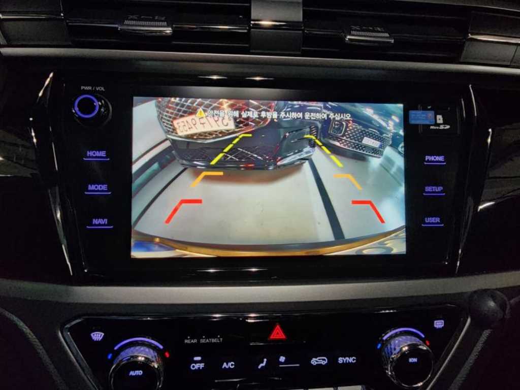 2019 SsangYong Korando 2WD - Miniatura 10