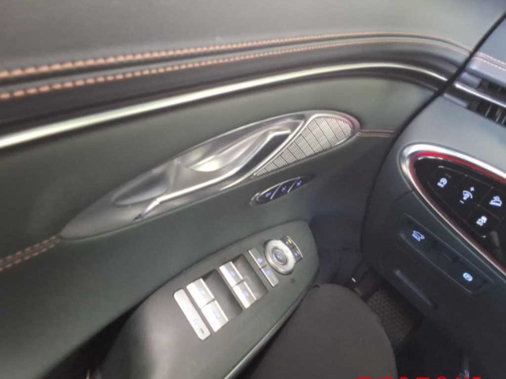 2021 Genesis GV70 2.2 - Miniatura 4
