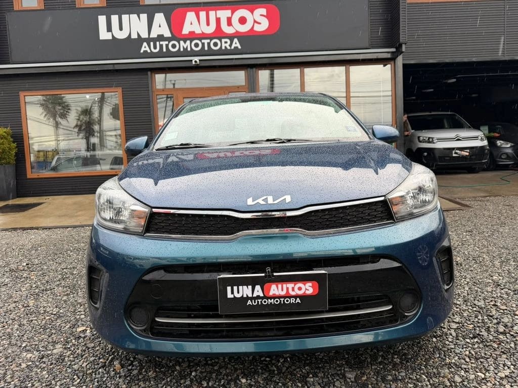 2023 Kia SOLUTO LX - Miniatura 2