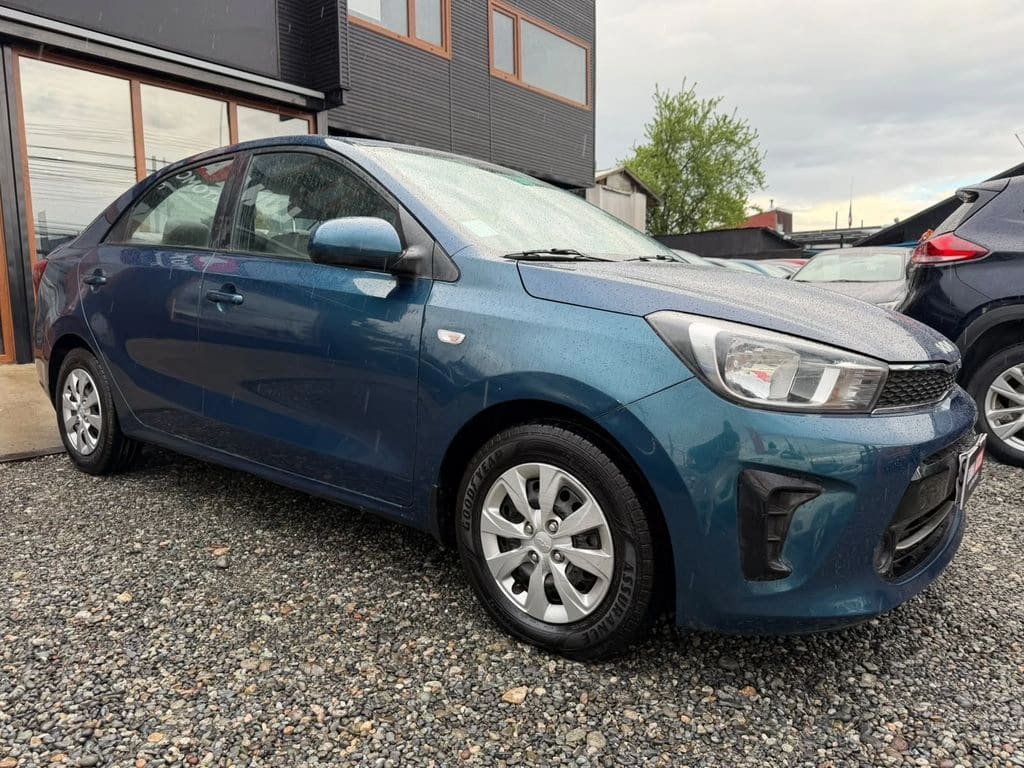 2023 Kia SOLUTO LX - Miniatura 3