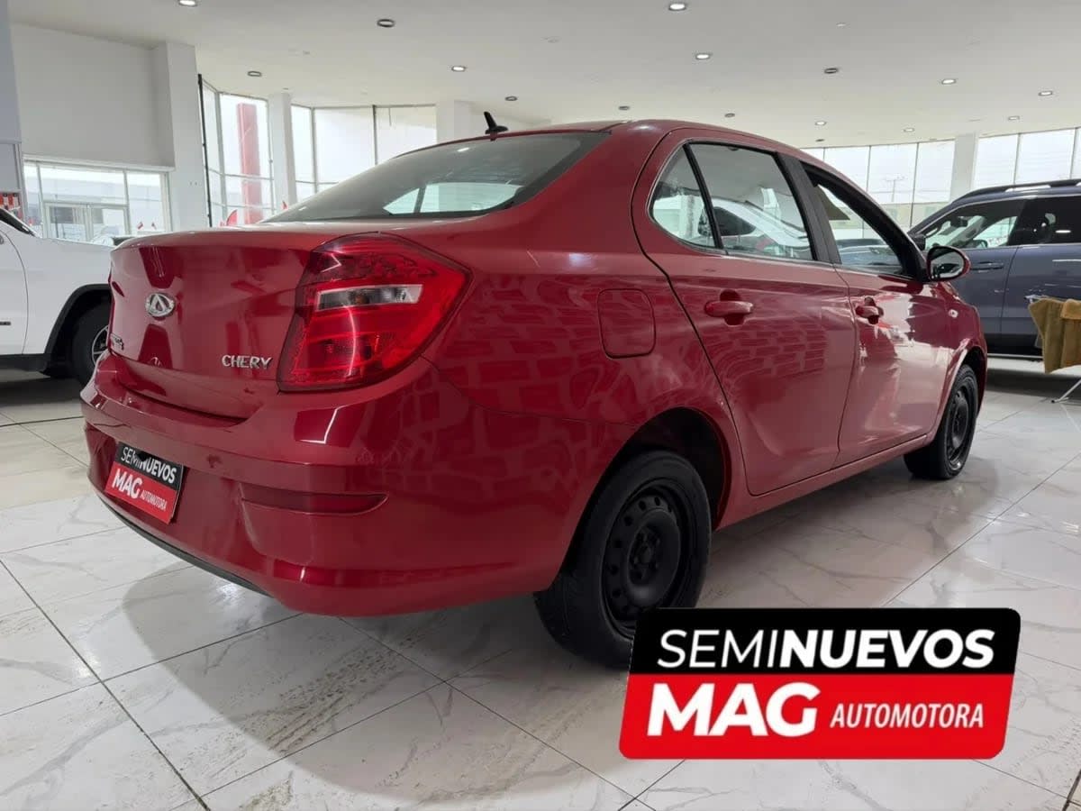 2018 Chery Arrizo 3 GLX - Miniatura 2