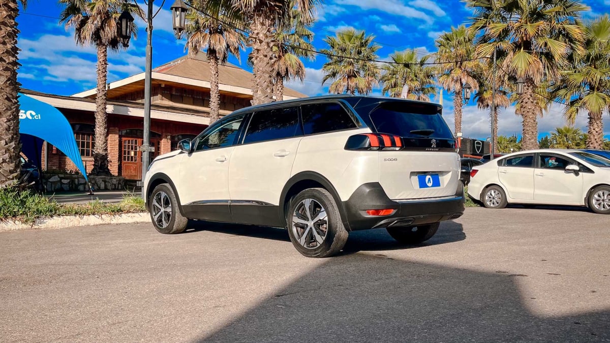 2023 Peugeot 5008 Allure Blanco - Miniatura 2