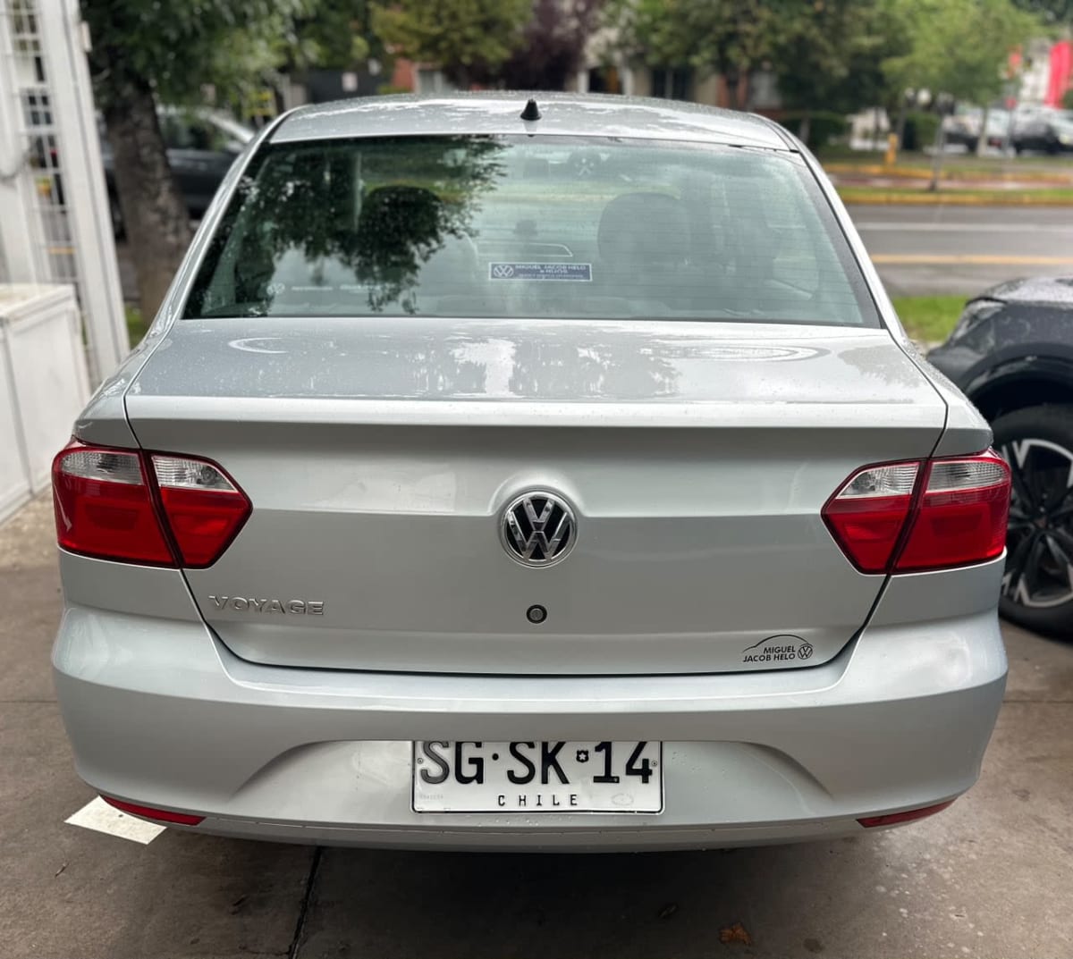 2023 Volkswagen Voyage Trendline Plata - Miniatura 5