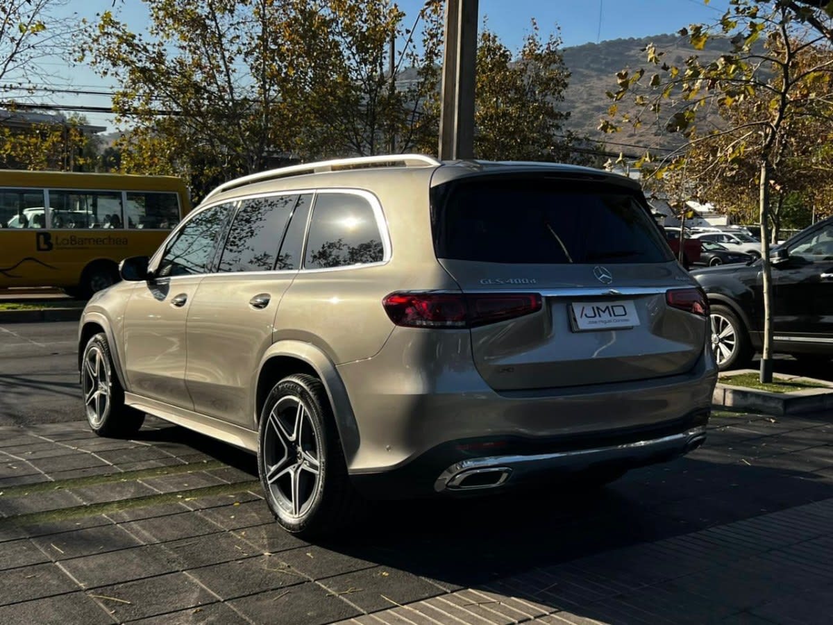 2023 Mercedes-Benz GLS 400D 2.9 Gris - Miniatura 6
