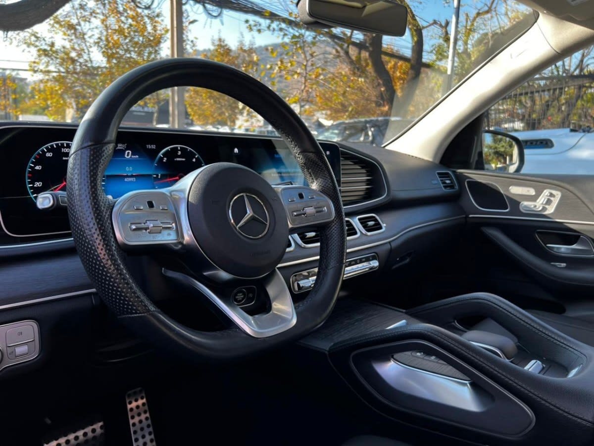 2023 Mercedes-Benz GLS 400D 2.9 Gris - Miniatura 9