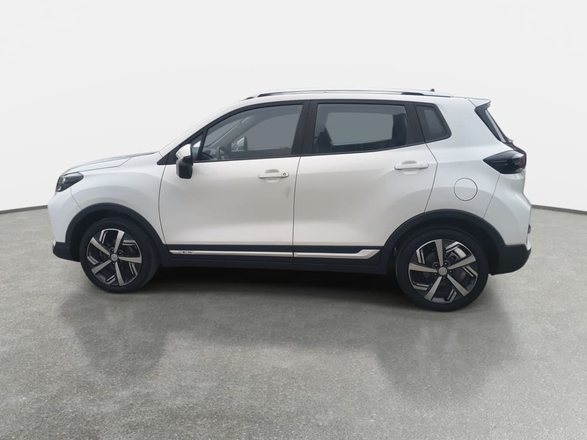 2024 CHANGAN CS15 1.5 Blanco - Miniatura 5