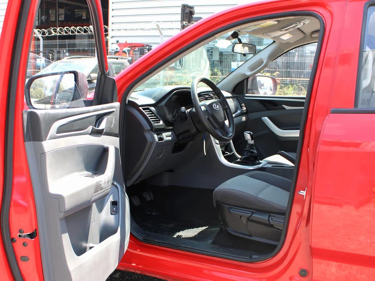 2023 Maxus T60 2.8 Rojo - Miniatura 9