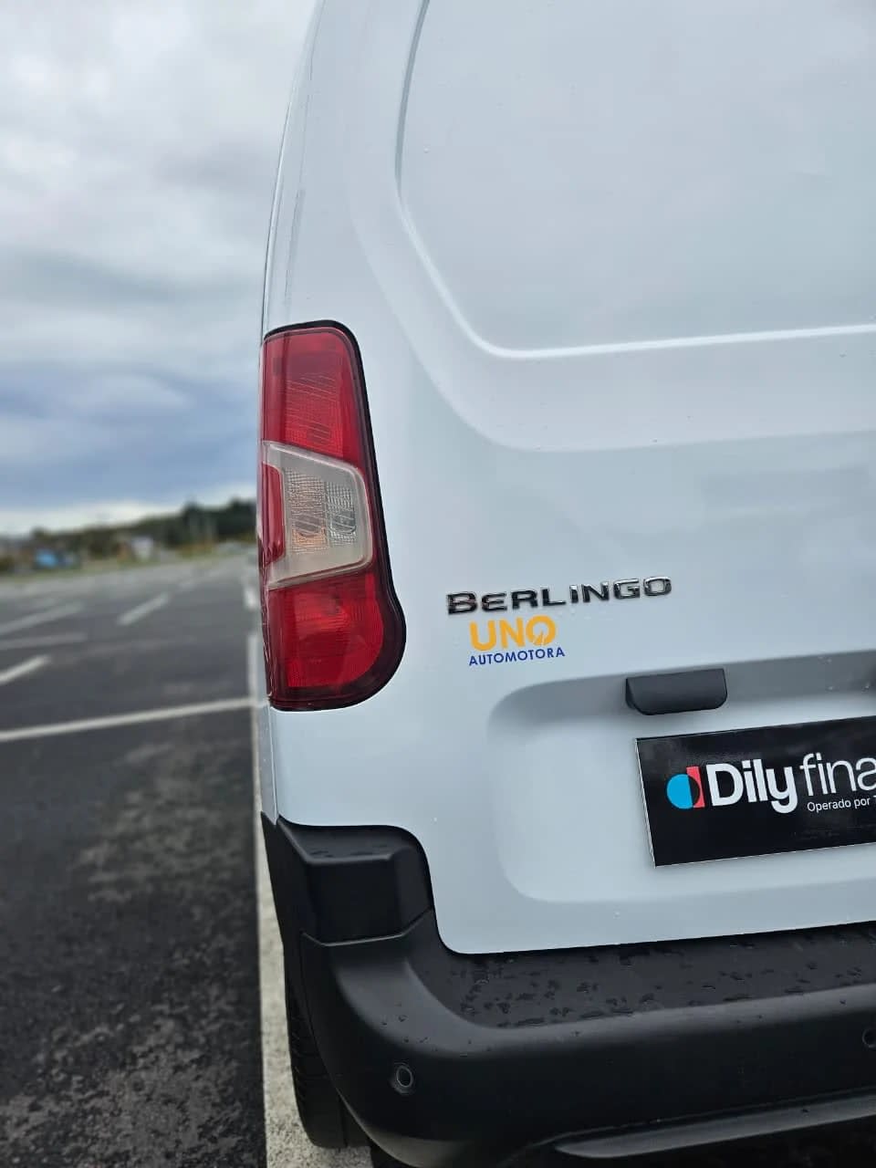 2024 Citroën Berlingo - Miniatura 8