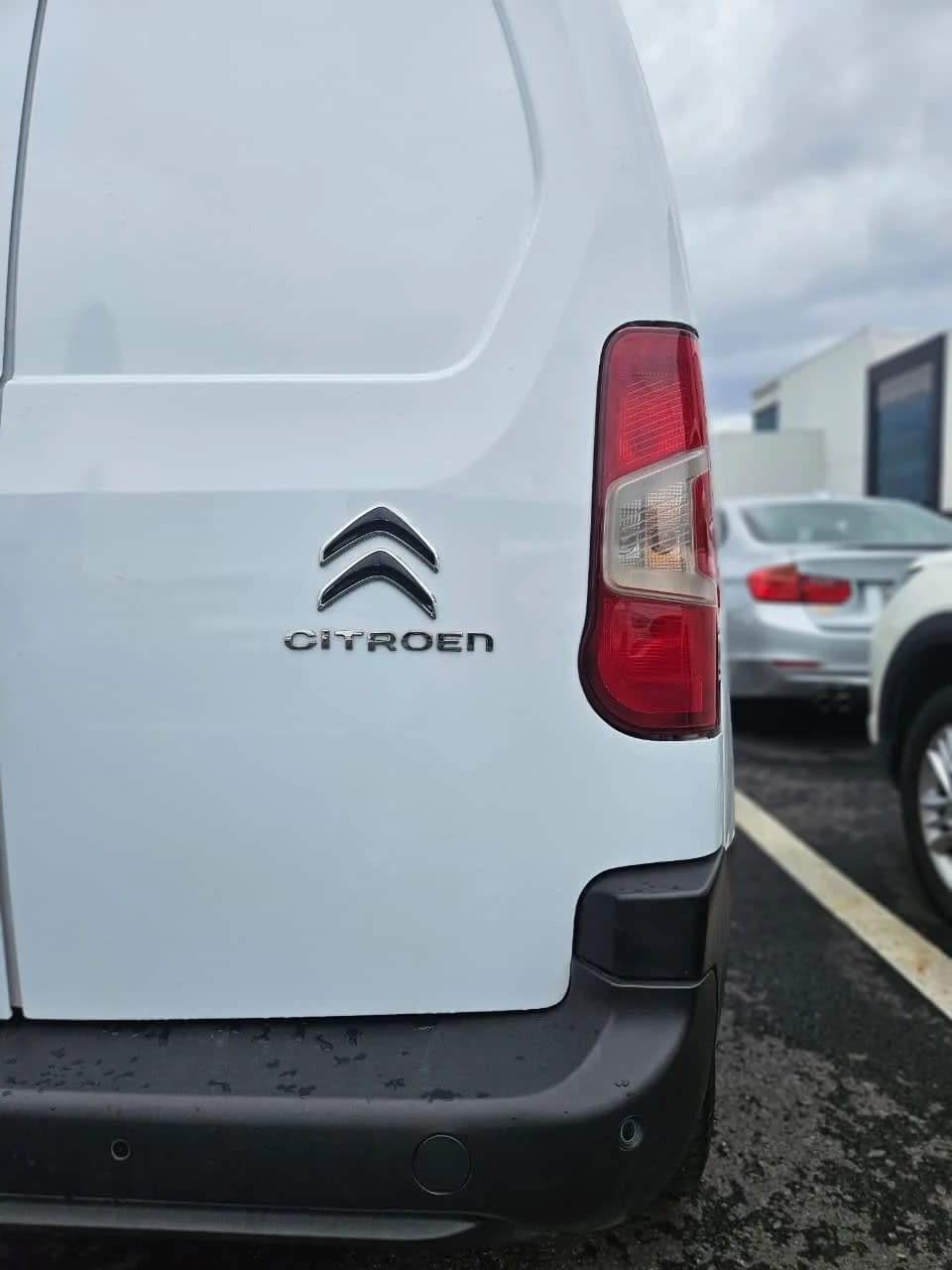 2024 Citroën Berlingo - Miniatura 9