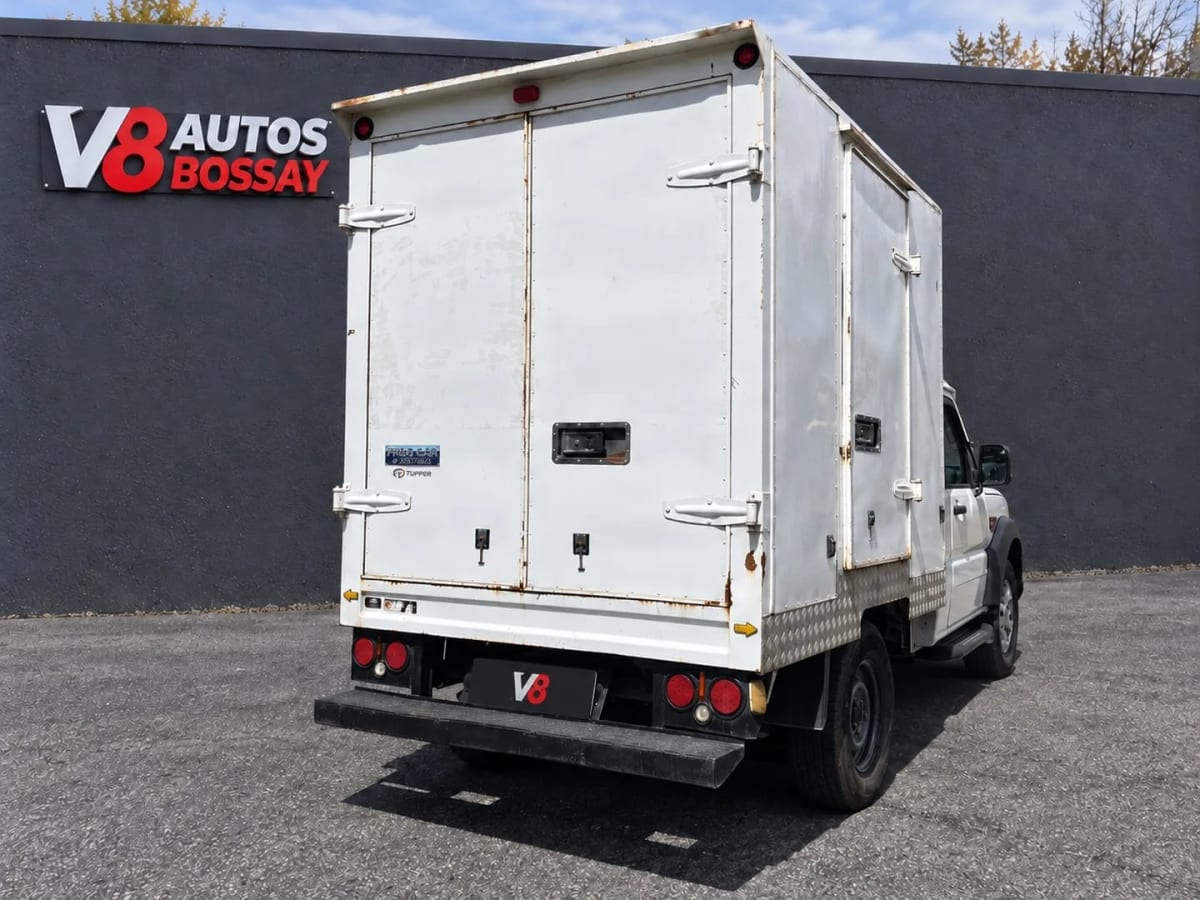 2020 Mahindra Pik Up Refresh 2.2 Refrigerada Blanco - Miniatura 2